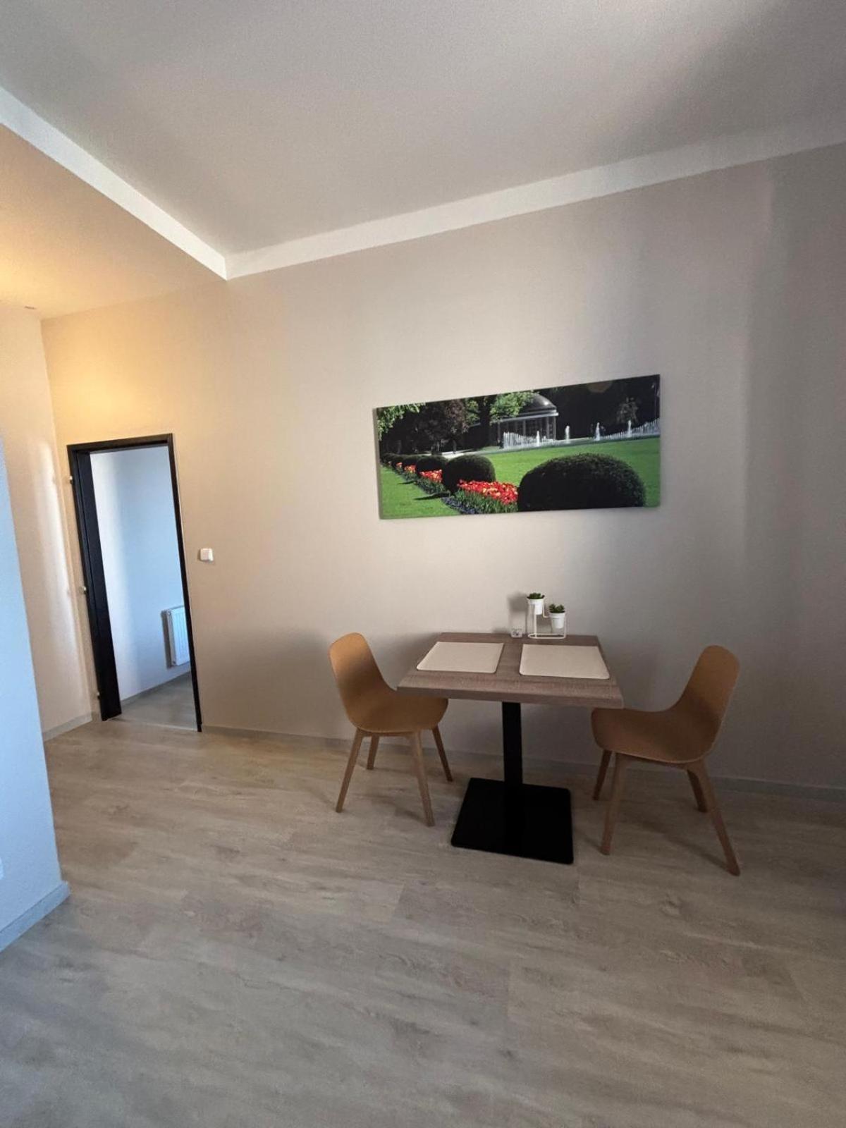 Penzion Apartmany Resident Poděbrady Εξωτερικό φωτογραφία